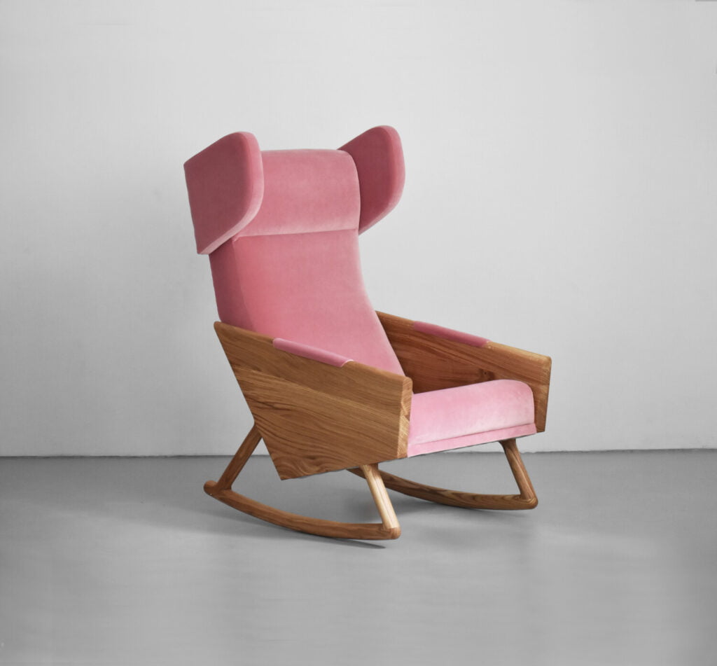 fotel do pokoju dziecięcego, fotel do karmienia, fotel bujany, różowy nowoczesny fotel, fotel uszak, różowy fotel bujany