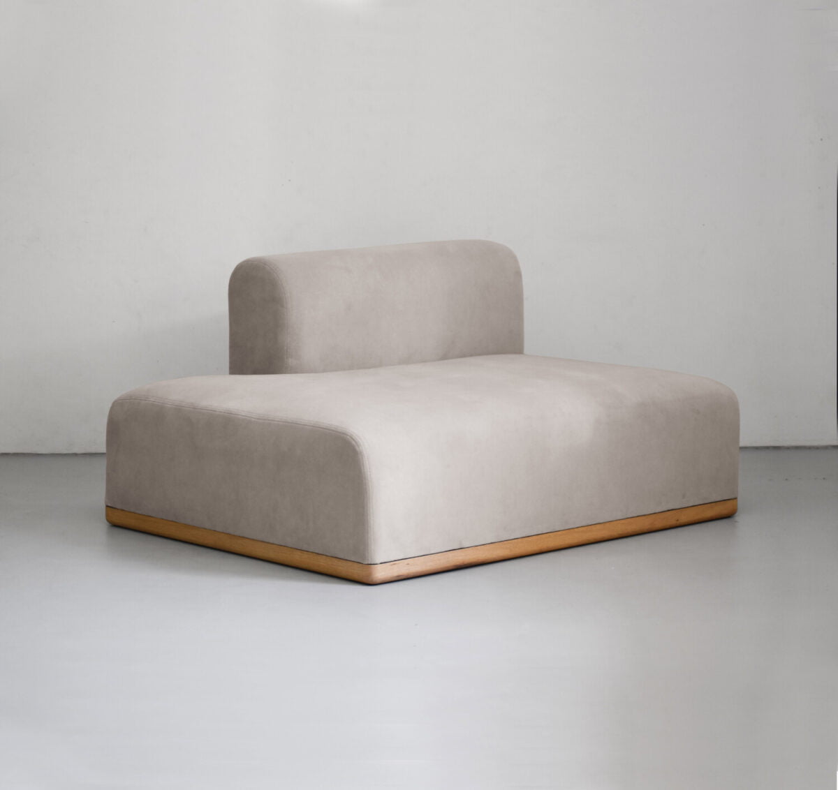 minimalistyczna sofa modułowa Aliko, polska sofa, polski design, nowoczesna kanapa modułowa